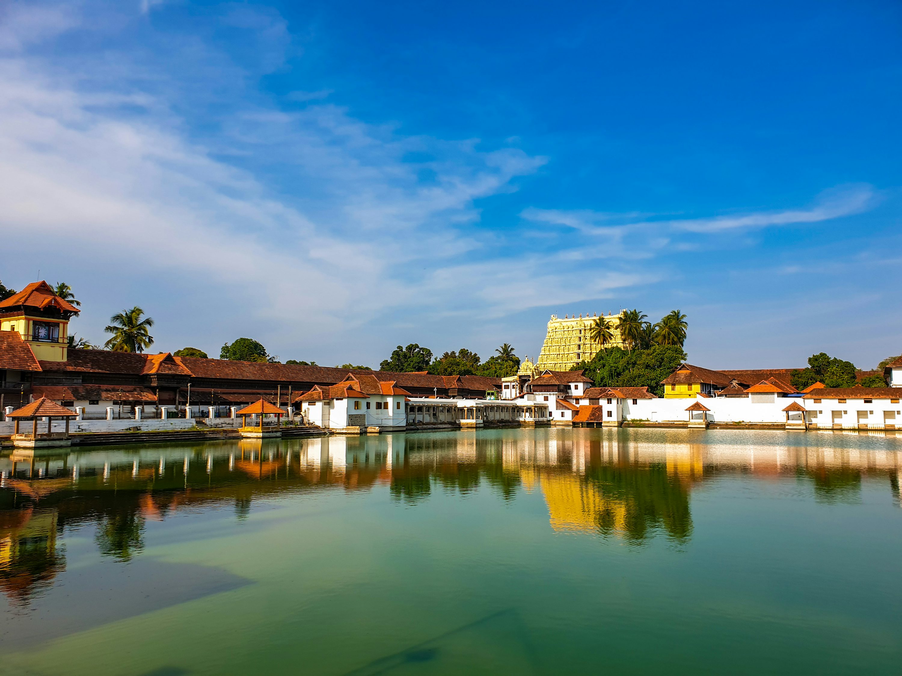 DAKSHINA KERALA PACKAGE BY BHARAT BENZ COACH 2025